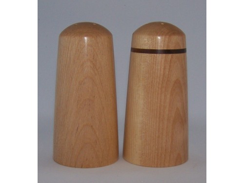Maple and walnut peppermill and saltmill 